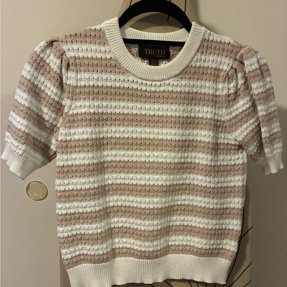 Truth Women's Textured Striped Sweater - Cream and Tan